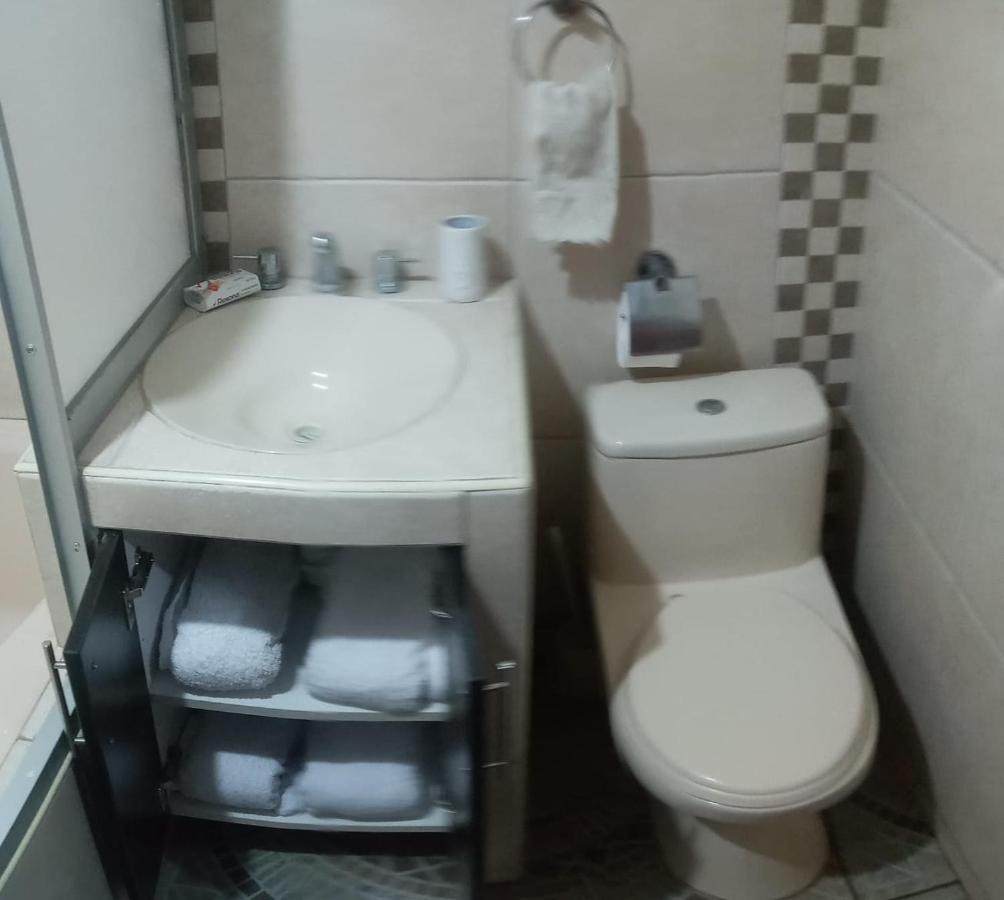 A Un Minuto Del Aeropuerto Sientase Como En Casa Cuzco Eksteriør bilde